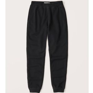 Abercrombie women’s classic sweatpants, soft collection, size XL in black